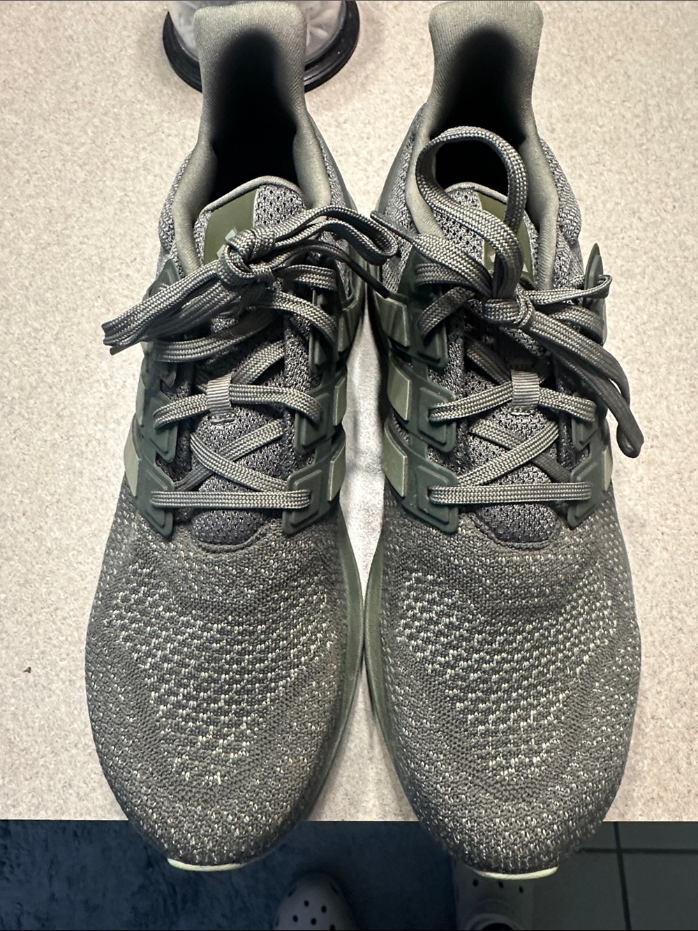 adidas Men's Olive Gray Athletic Running Shoes